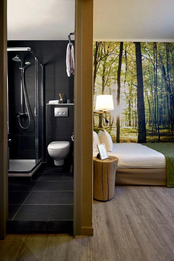 Single Room Shower,1527800041:JPEG